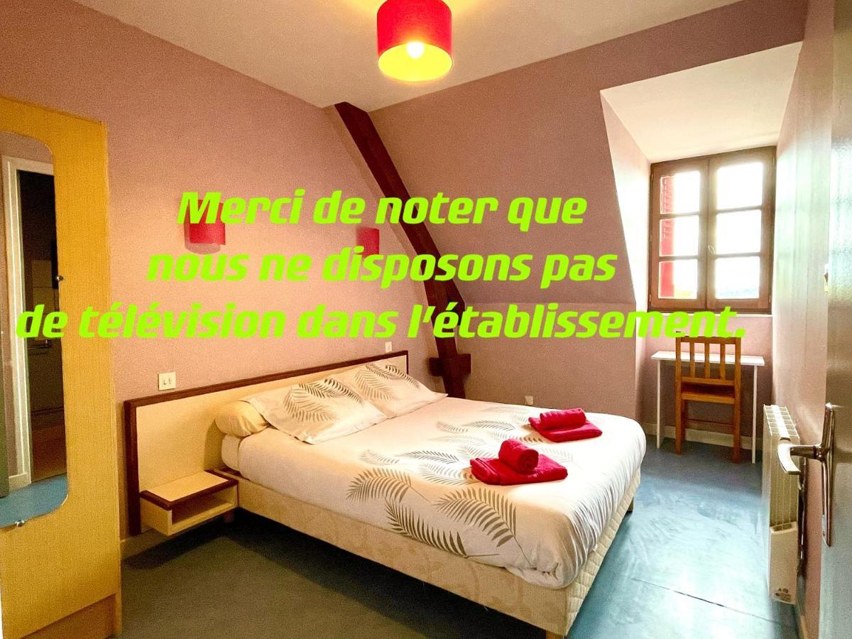Auberge Le Beaulieu -Cantal מראה חיצוני תמונה